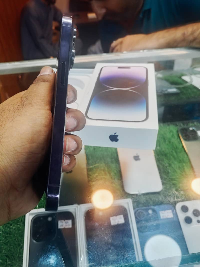Apple iPhone 14 Pro 3