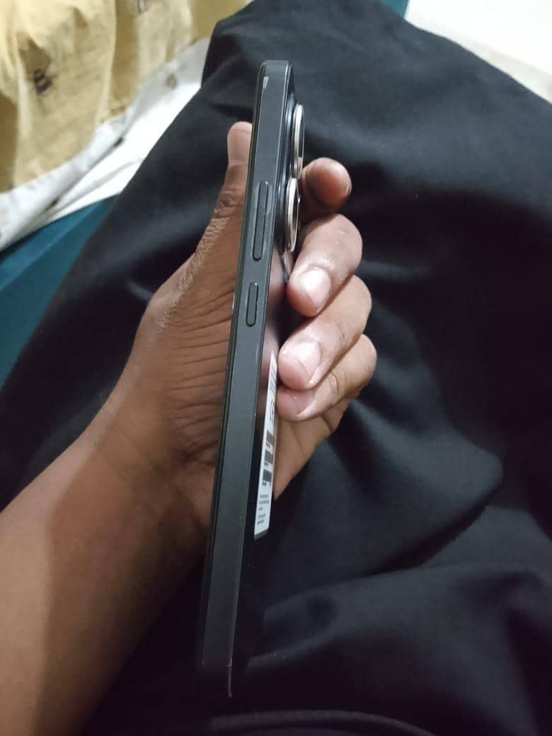 Xiaomi Redmi Note 14 3