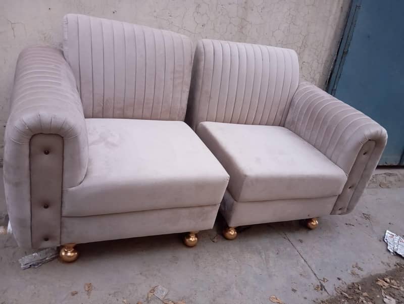 Two chairs and table 0