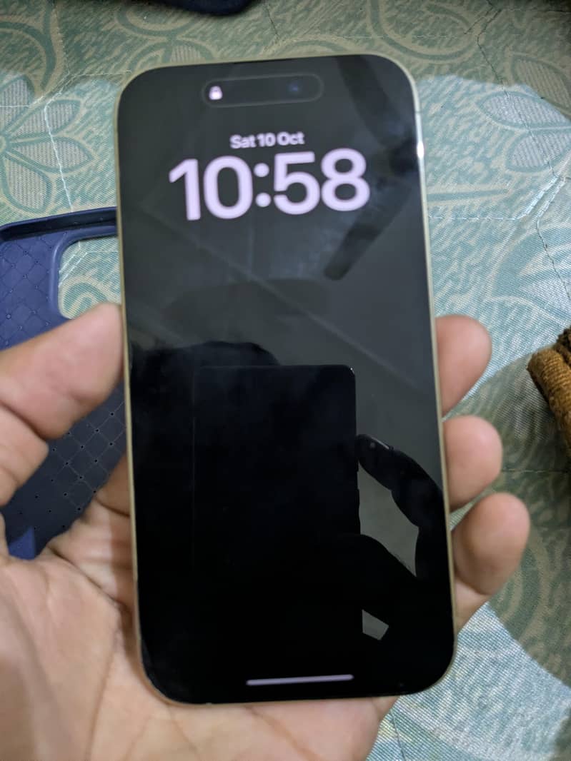 Apple iPhone 14 Pro 1