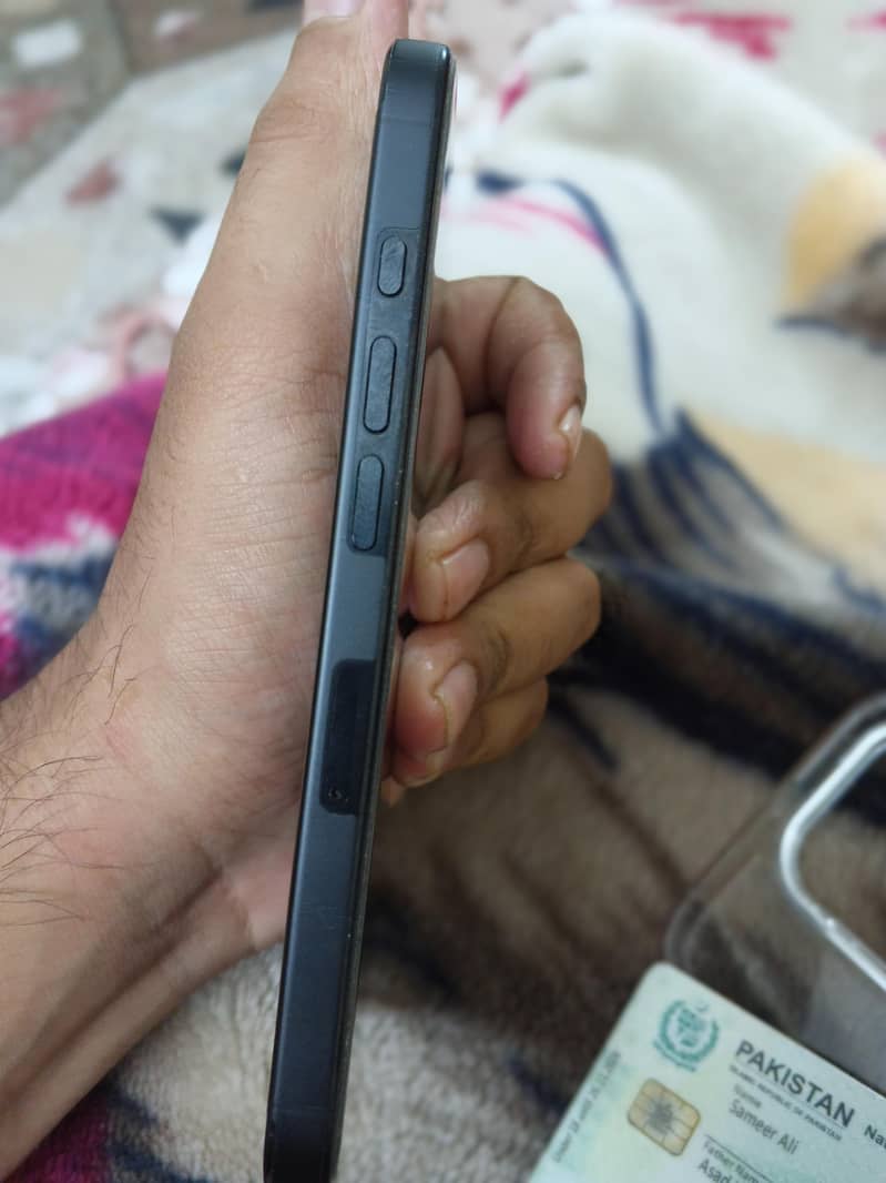 iphone 16pro 1