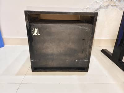 JBL 6.5" Subwoofer professional bass tube 6th order band pass