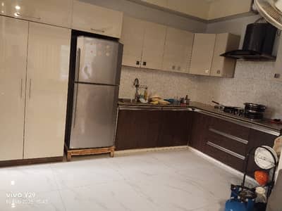 Beautiful Like New Portion With Tile Floor For Rent
