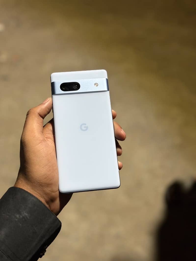 Google Pixel 7a 5