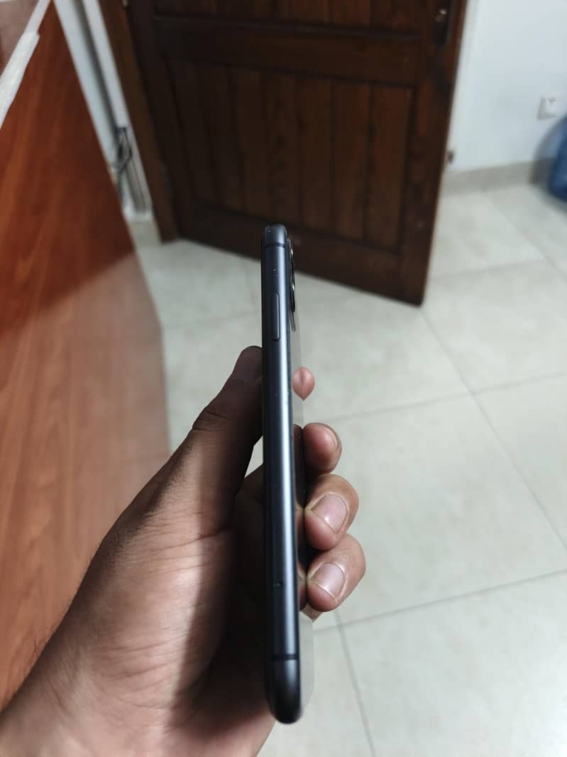 Apple iPhone 11 5