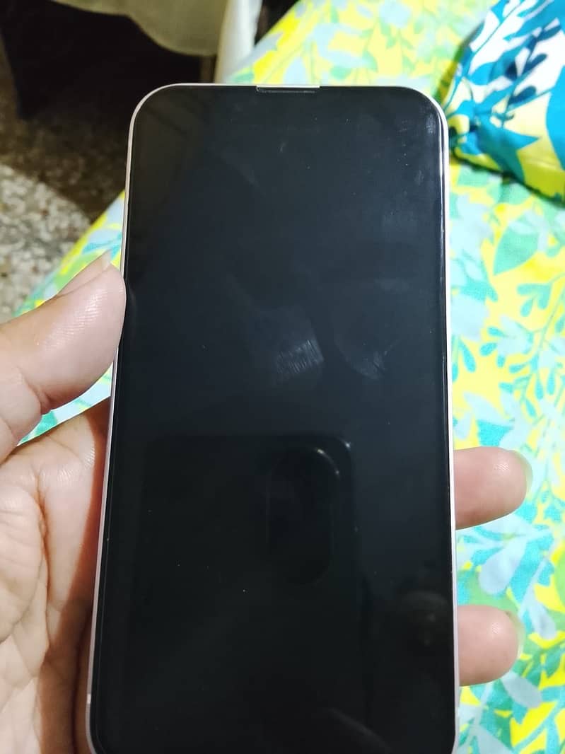 Apple iPhone 13 mini 3