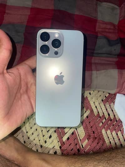 Apple iPhone 15 Pro Max