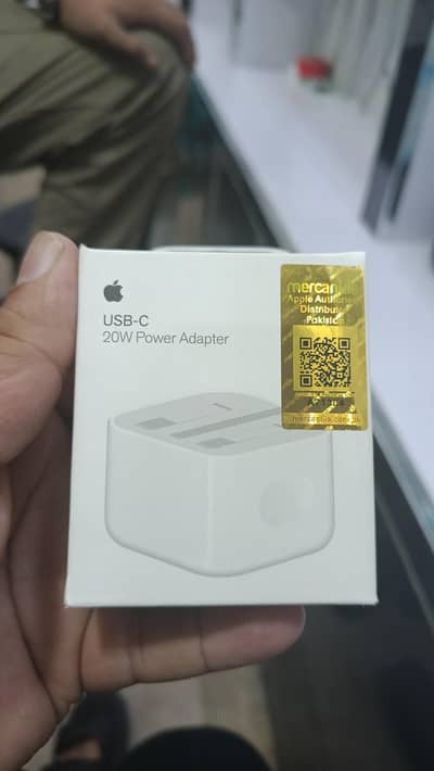Apple 20W 3 pin charger