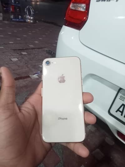 Apple iPhone 8