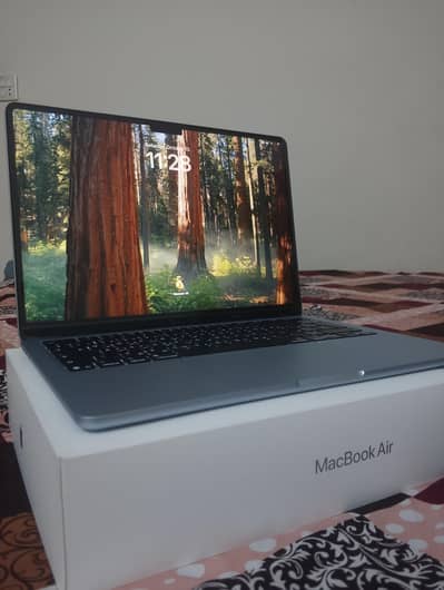 MacBook Air M4 2025 | just like brand new