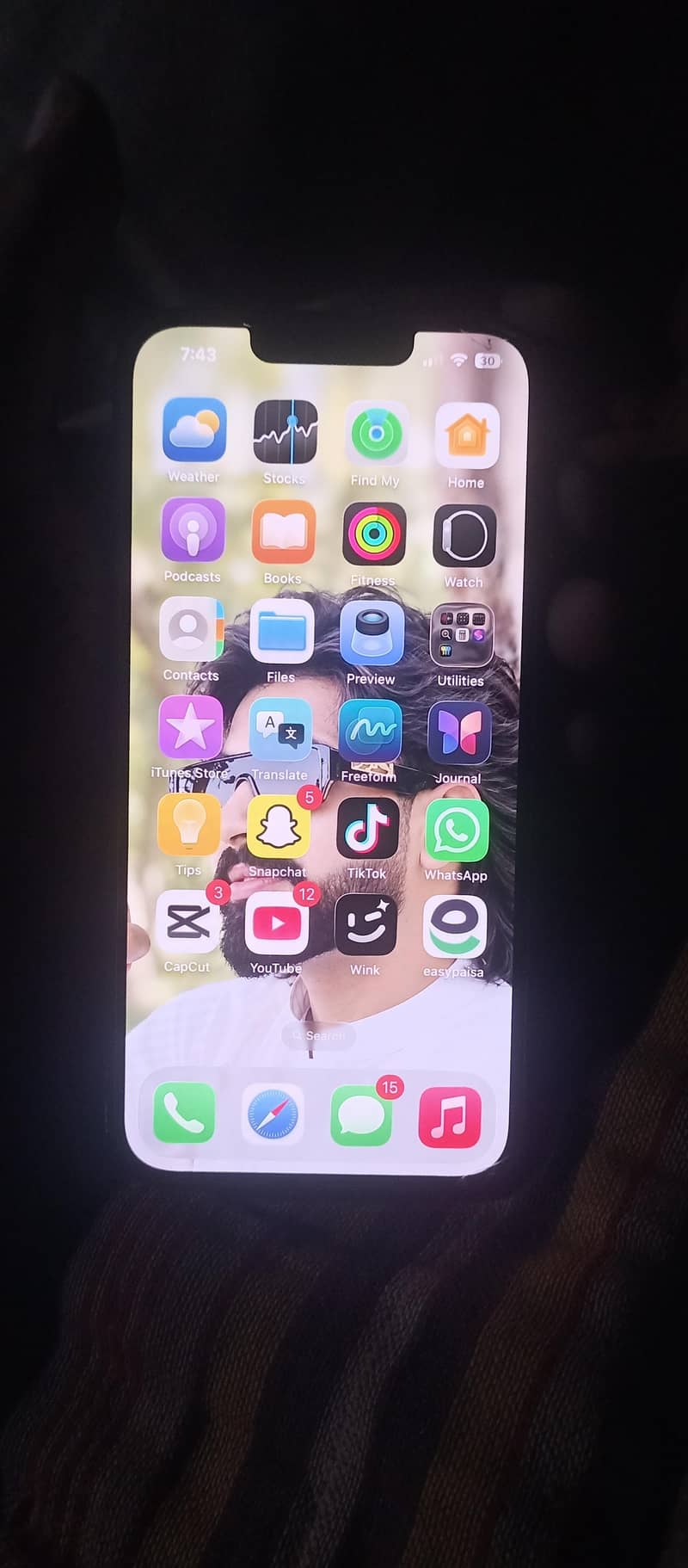 Apple iPhone 13 3