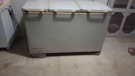 3 door best freezer for shop and home
