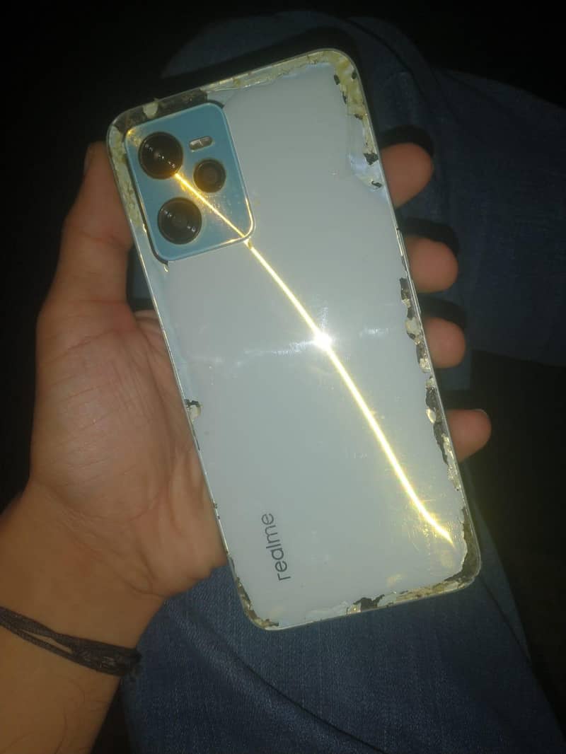 Realme C35 0