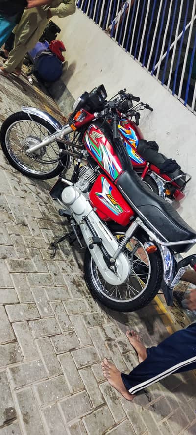 Honda CG 125 2023