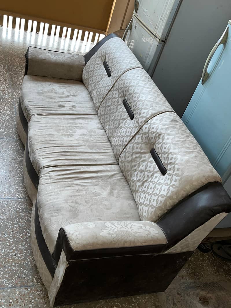 Complete Sofa set 1