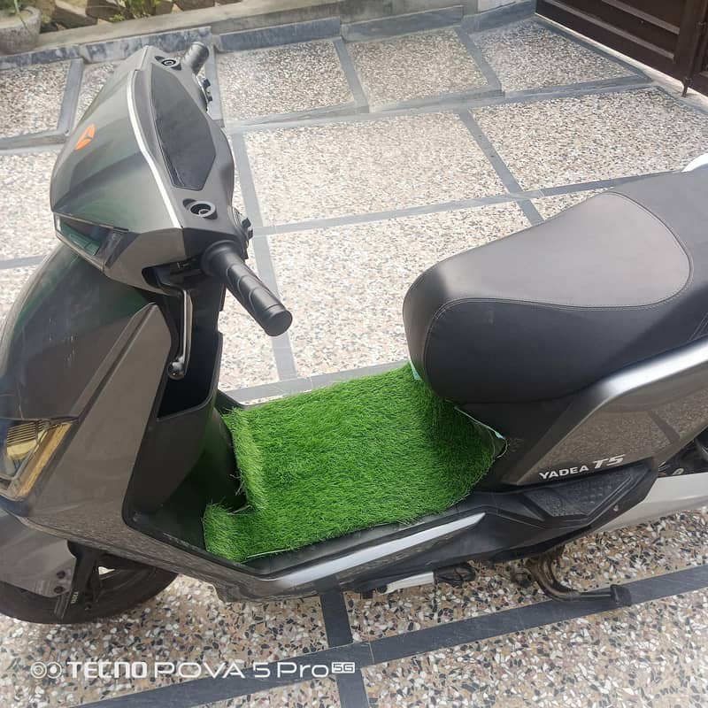 Yadea T5 1