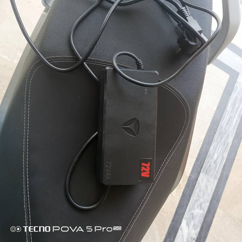 Yadea T5 6