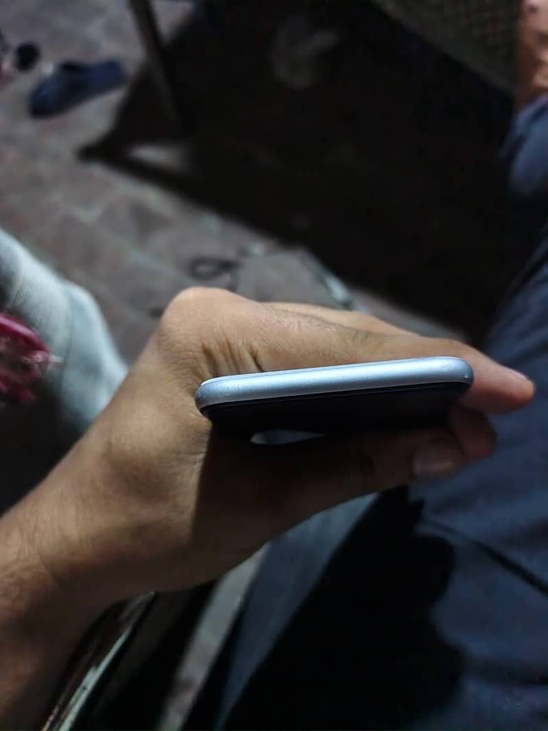 Apple iPhone SE 1