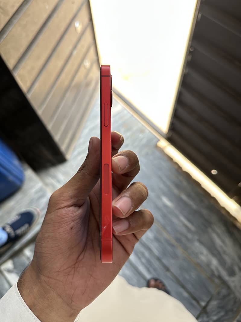 Apple iPhone 12 3