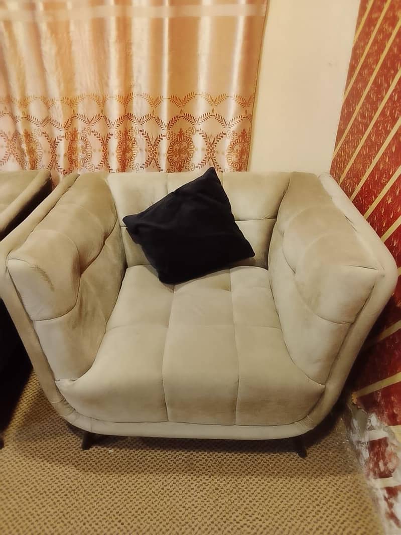 Sofa Set Along with Table 1