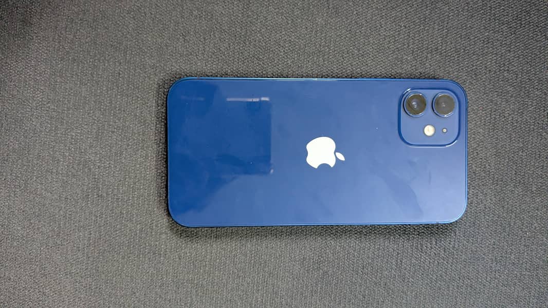 Apple iPhone 12 3