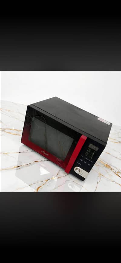 32 liter  Dawlance microwave