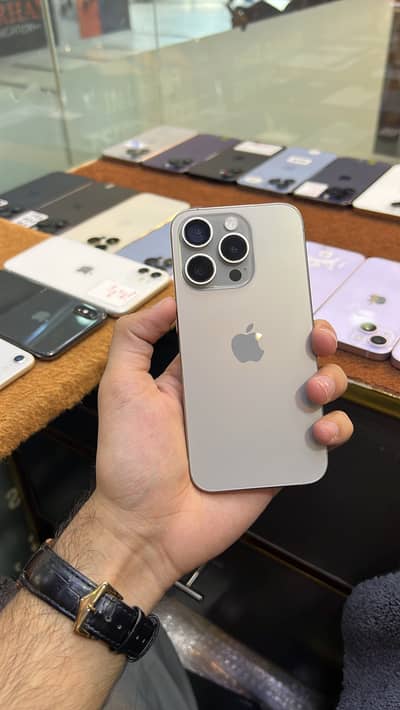 Apple iPhone 15 Pro
