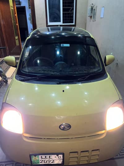 Daihatsu Esse 2012