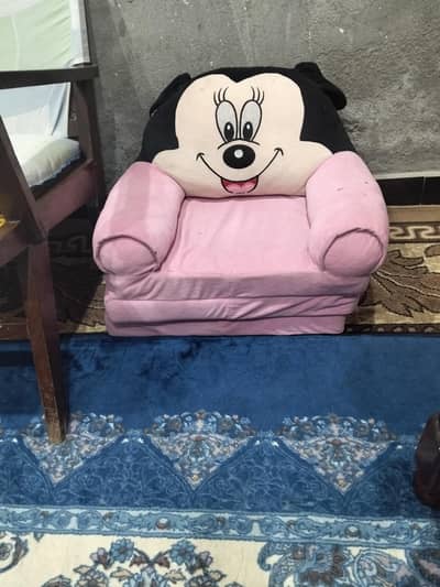 kids sofa combed