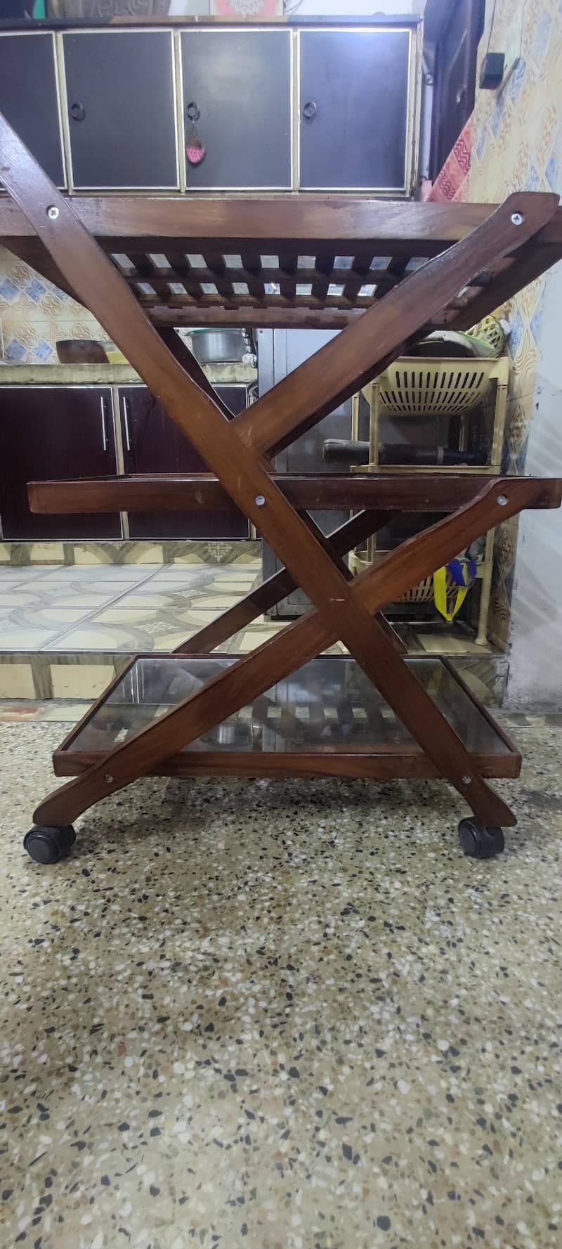 trolley 10