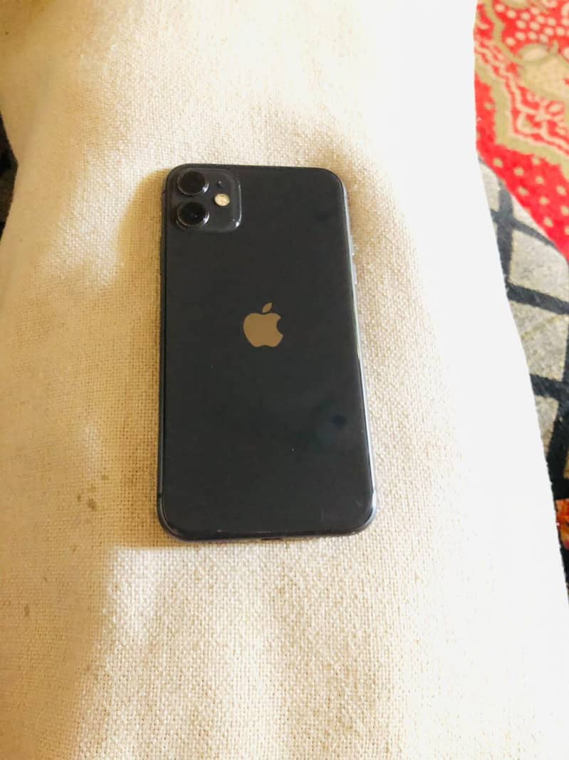 Apple iPhone 11 3