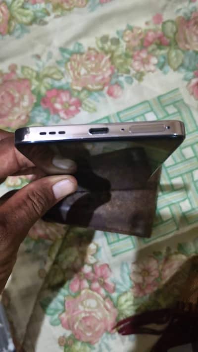 OPPO Reno12 F