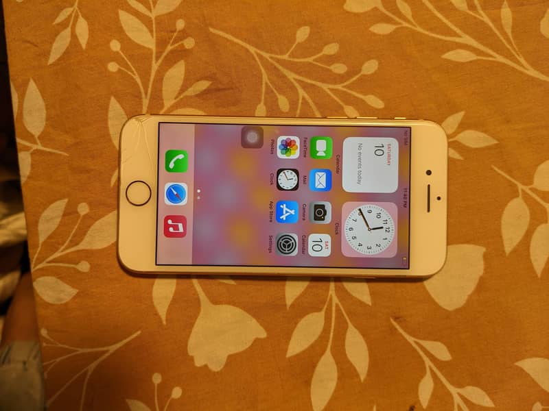 Apple iPhone 8 1