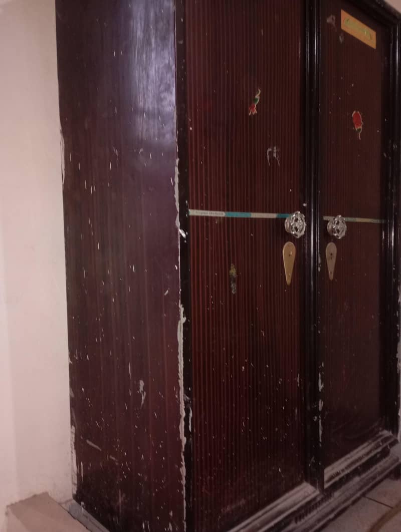cupboard 0