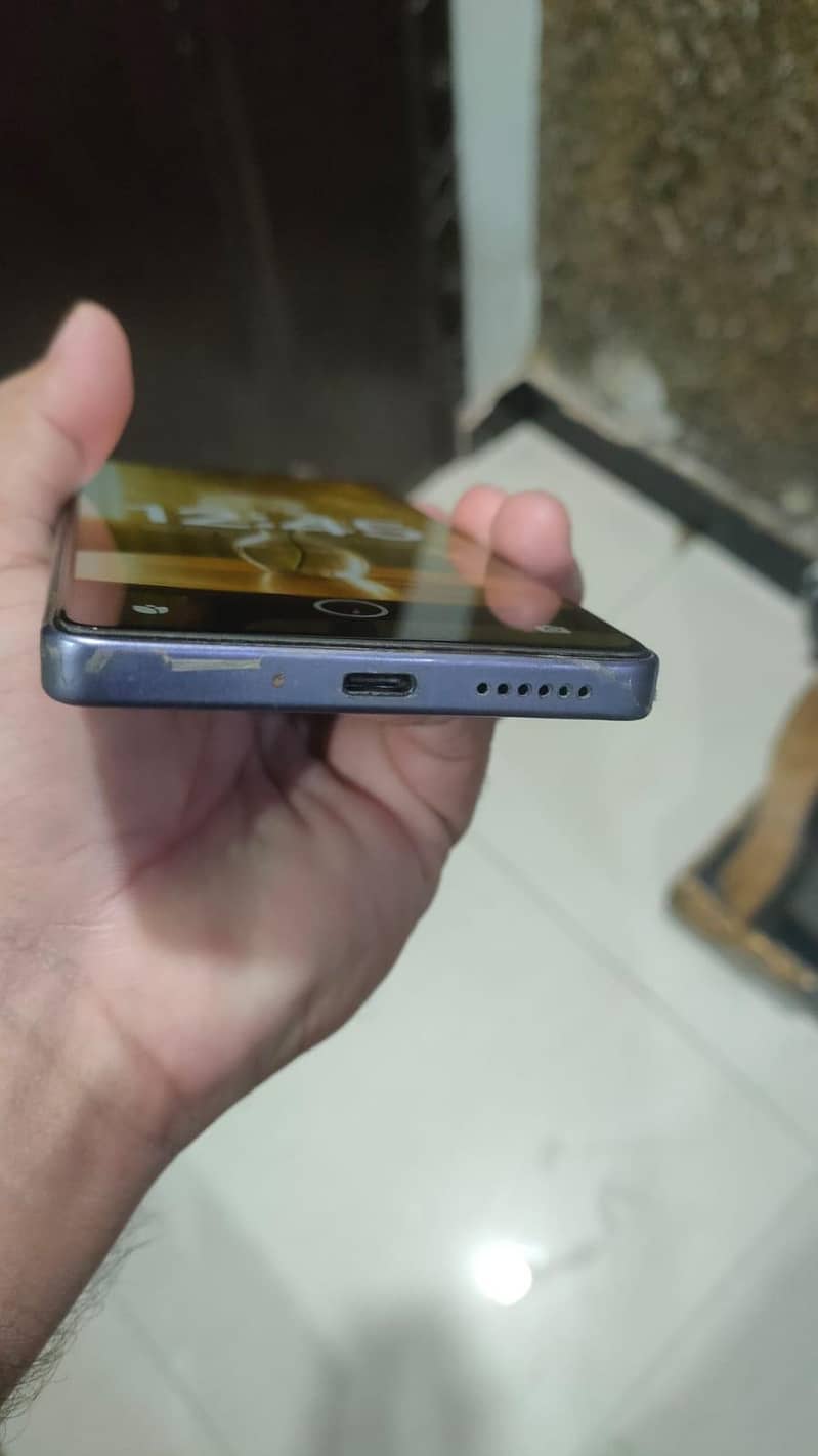 Xiaomi POCO M6 Pro 0
