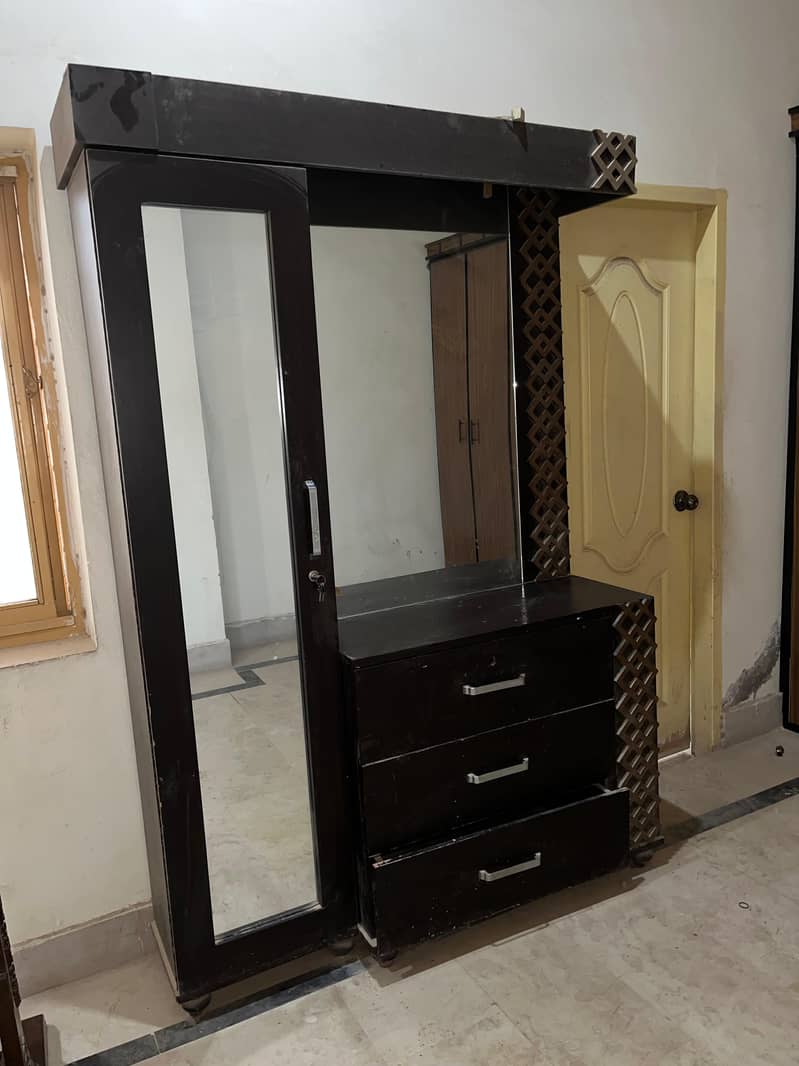 Dressing table 2