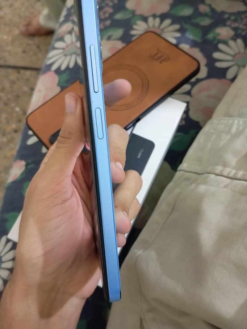 Xiaomi Redmi Note 12 5