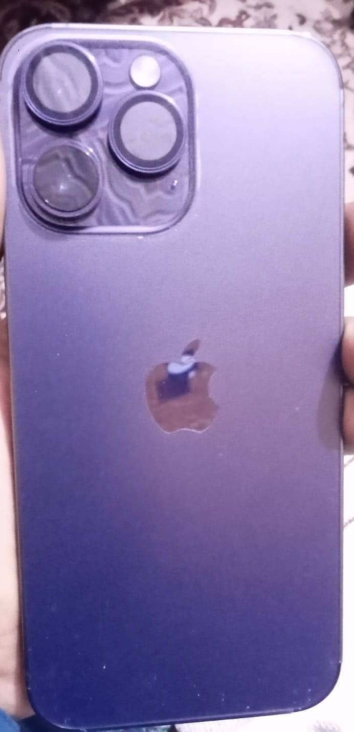 Apple iPhone 14 Pro Max 0