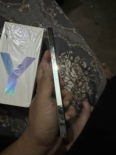 Vivo Y100