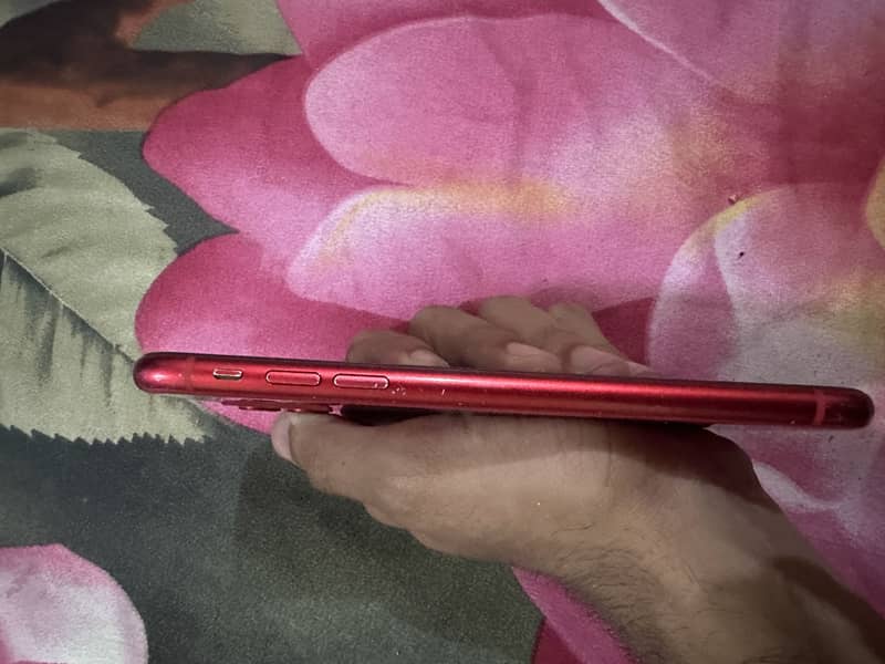 Apple iPhone 11 6