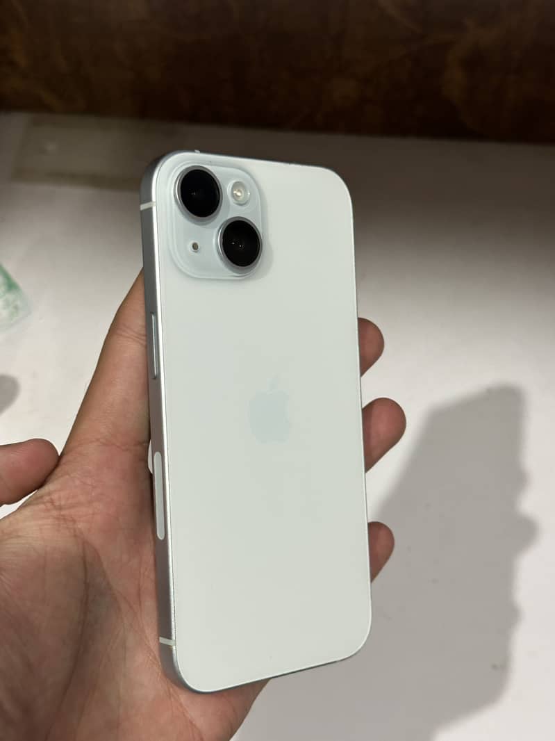 Apple iPhone 15 1