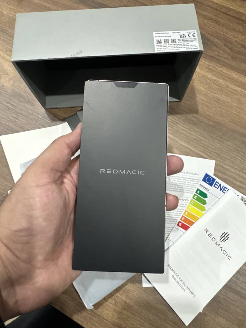 Pristine condition Regmagic 10s Pro 8
