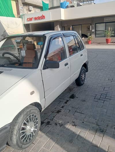 Suzuki Mehran VXR 2011 is available for sale in good condition.