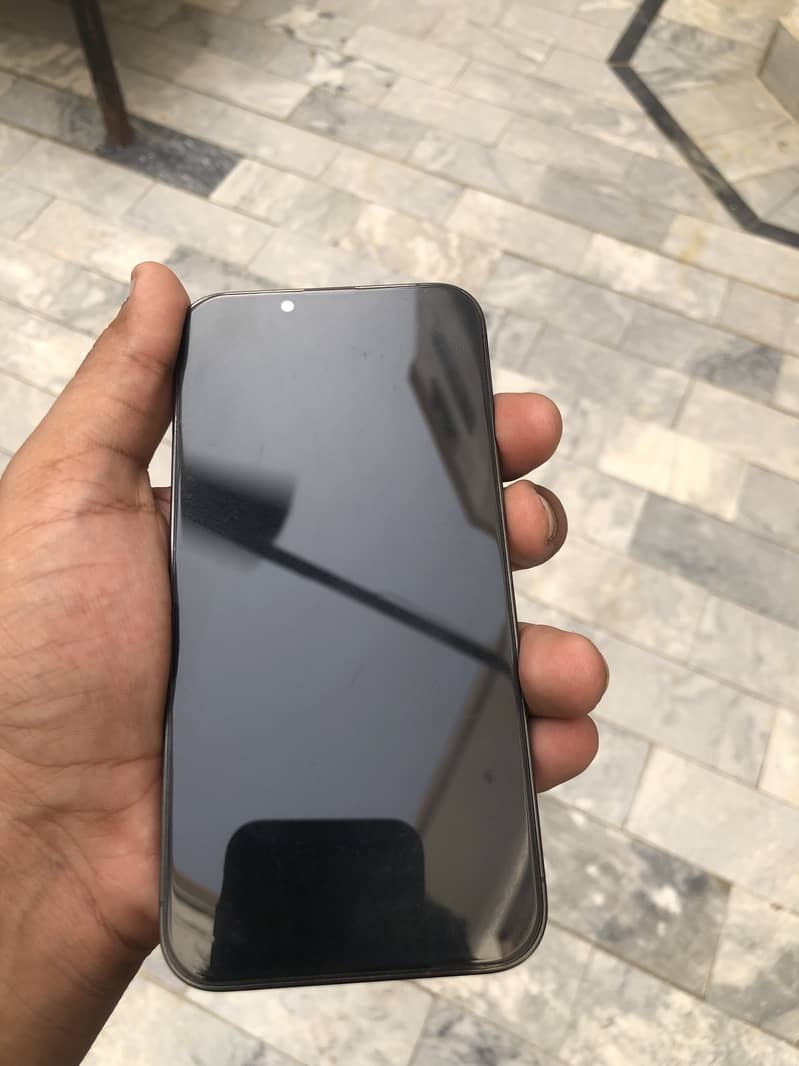 Apple iPhone 13 Pro 0