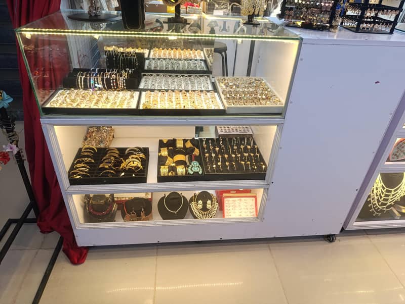 Counter Racks 1
