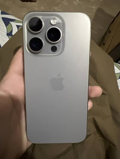 Apple iPhone 15 Pro