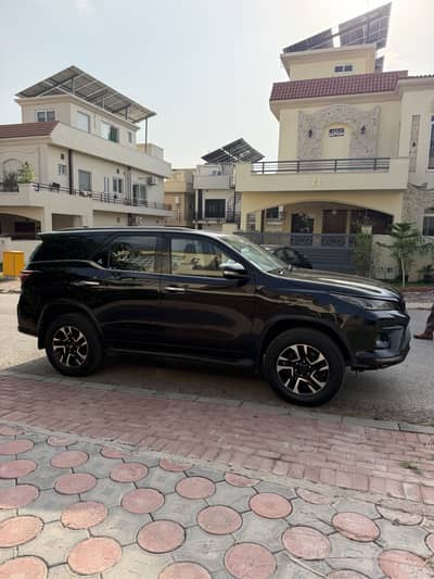 Toyota Fortuner 2017