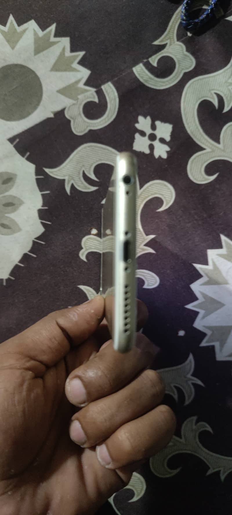 Apple iPhone 6S Plus 2
