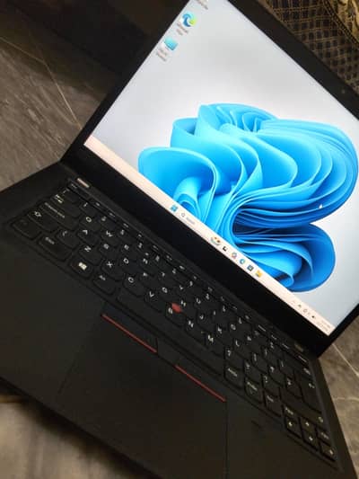 Lenovo Laptop for sale - Excellent Condition