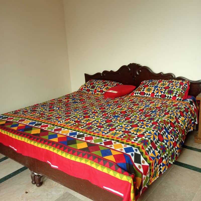 Single beds 0